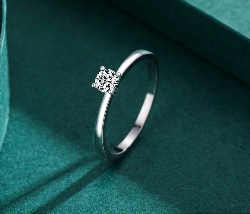 Diamond Ring CZ Simulated Diamond