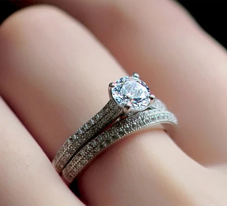 1 pair Vintage Halo 925 Sterling Silver Wedding Ring Set For Women