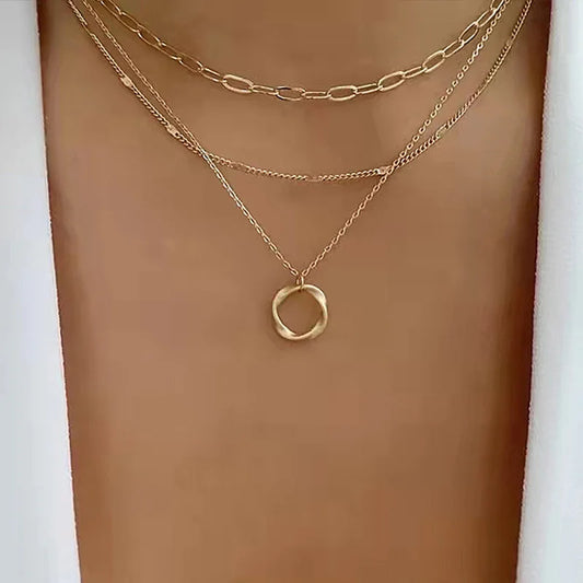2025 New Necklace  European And American Thick Chain Exaggerated Neck Chain Circle Pendant Fashion
